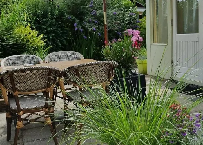 Wunderschoenes Haus Mit Pool- Garten Und Grill By Interhome Dirkshorn