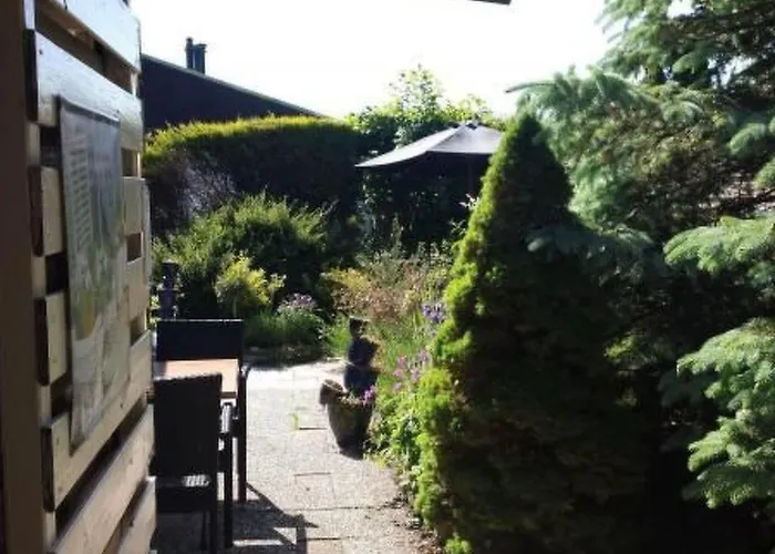 Wunderschoenes Haus Mit Pool- Garten Und Grill By Interhome *