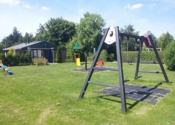 Tatil Evi Wunderschoenes Haus Mit Pool- Garten Und Grill By Interhome Dirkshorn