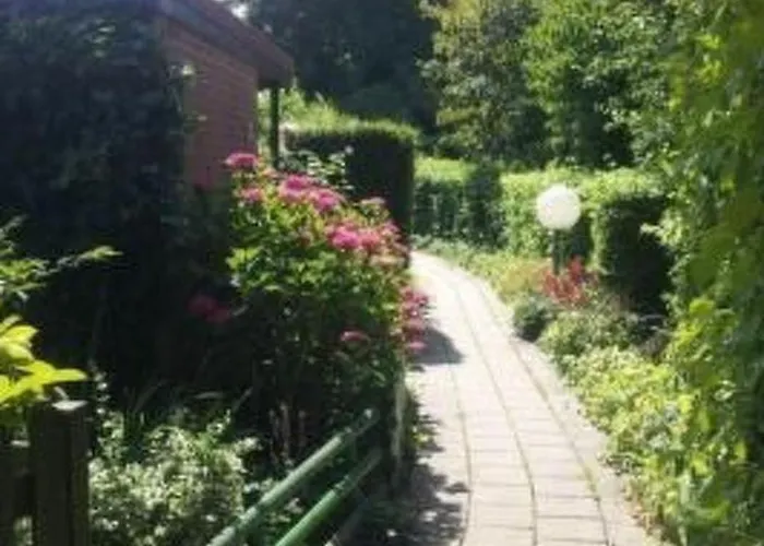 Wunderschoenes Haus Mit Pool- Garten Und Grill By Interhome *