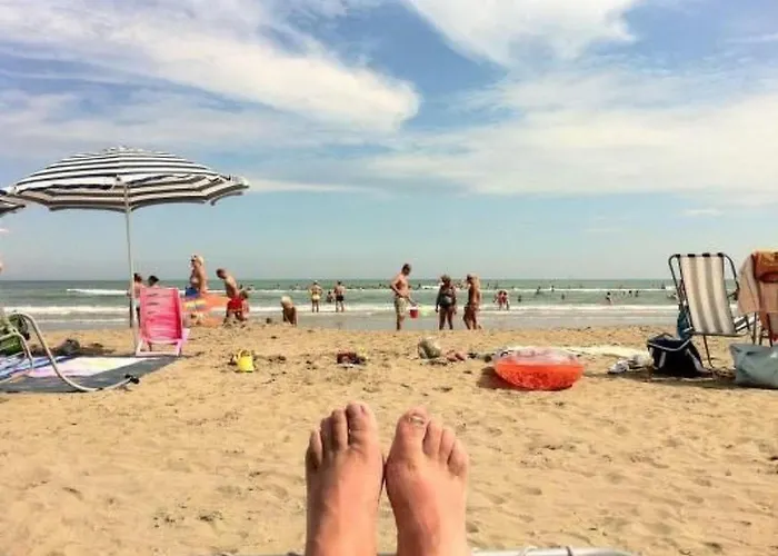 Wunderschoenes Haus Mit Pool- Garten Und Grill By Interhome Tatil Evi